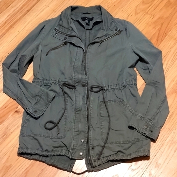 Forever 21 XXI green army jacket, cinch waist/hemline, zipper front pockets Sz M - Picture 3 of 16